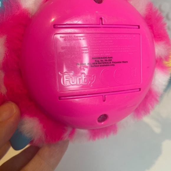 Furby Boom Pink Polka Dots interactive plush toy - Picture 8 of 8